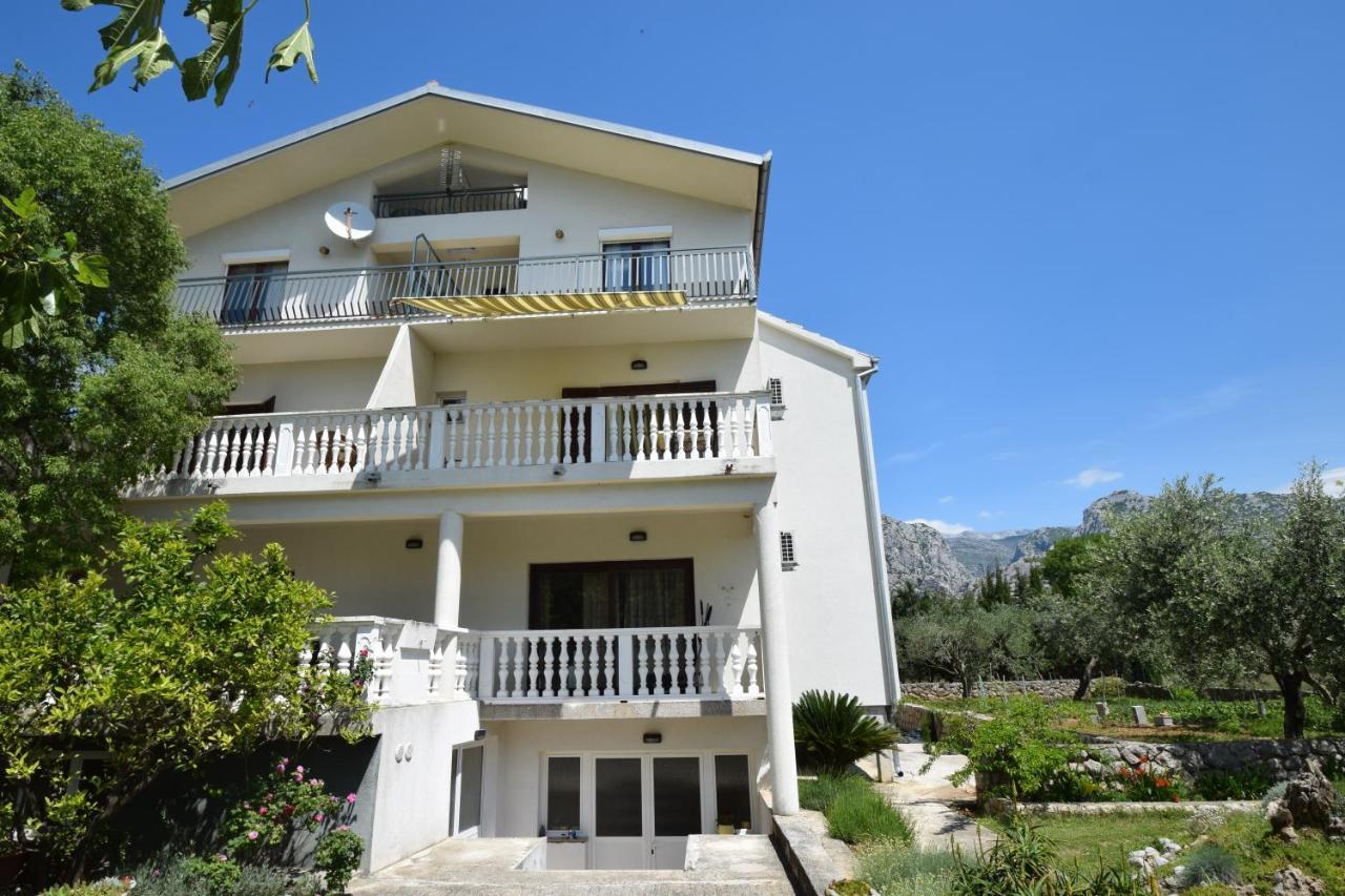 Apartments Nina Starigrad Paklenica Exterior photo